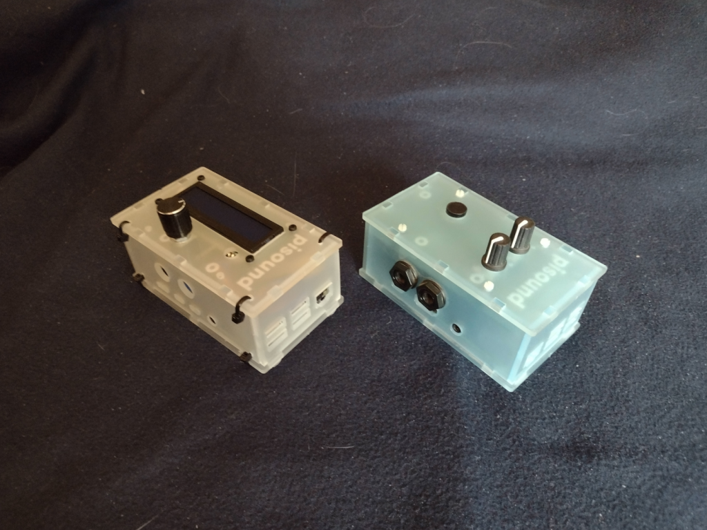 Picture of the MiniDexed (on the left) and the pisound (on the right) viewed from the top left rear corner.